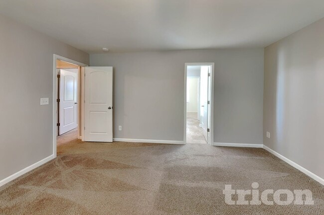 135 Coddington Ln