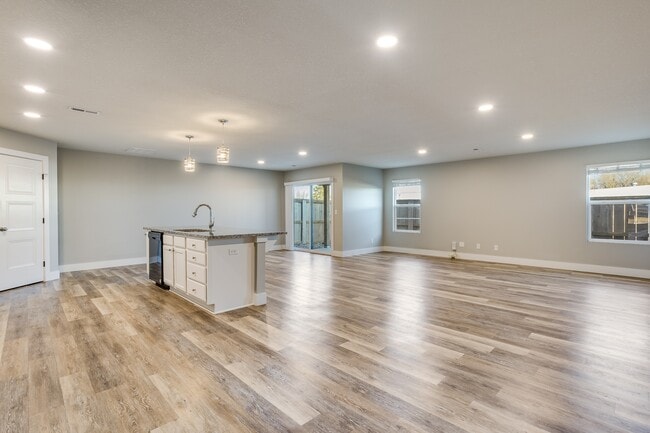 Building Photo - 8802 W Haylee St