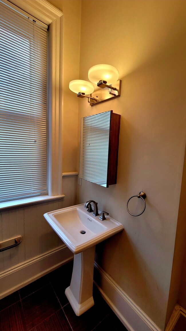 Photo - 223 S Cherry St Unit 1E