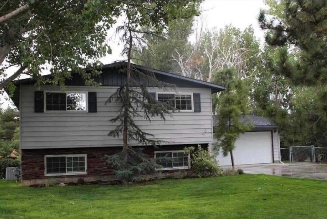 Photo - 620 Fletcher Dr House