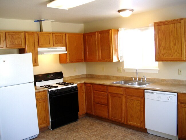 Photo - 137 Bowen St