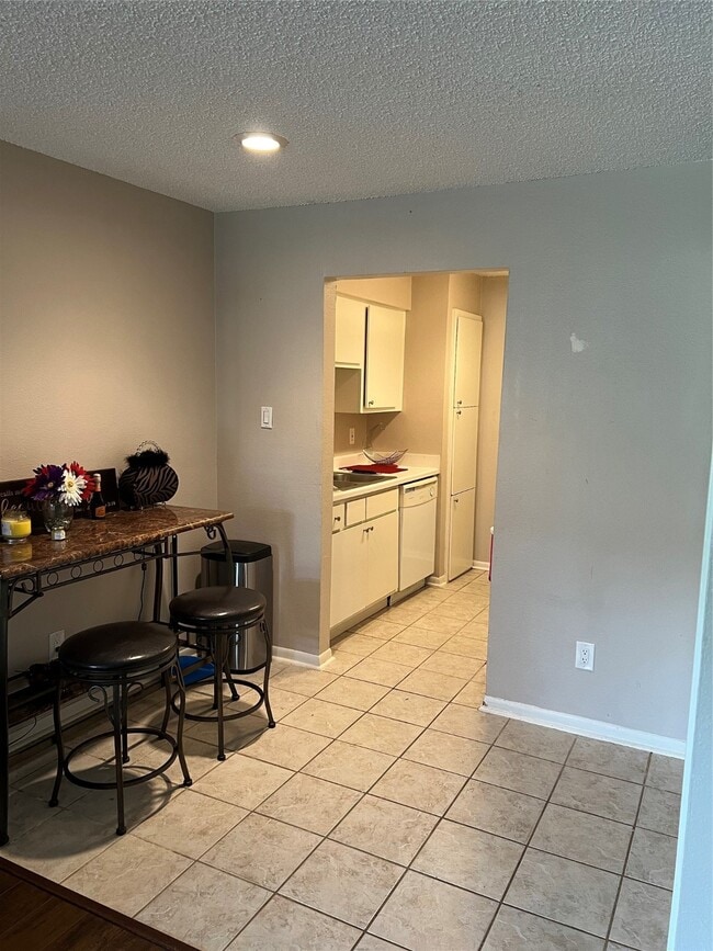 Photo - 1900 Bay Area Blvd Unit 243