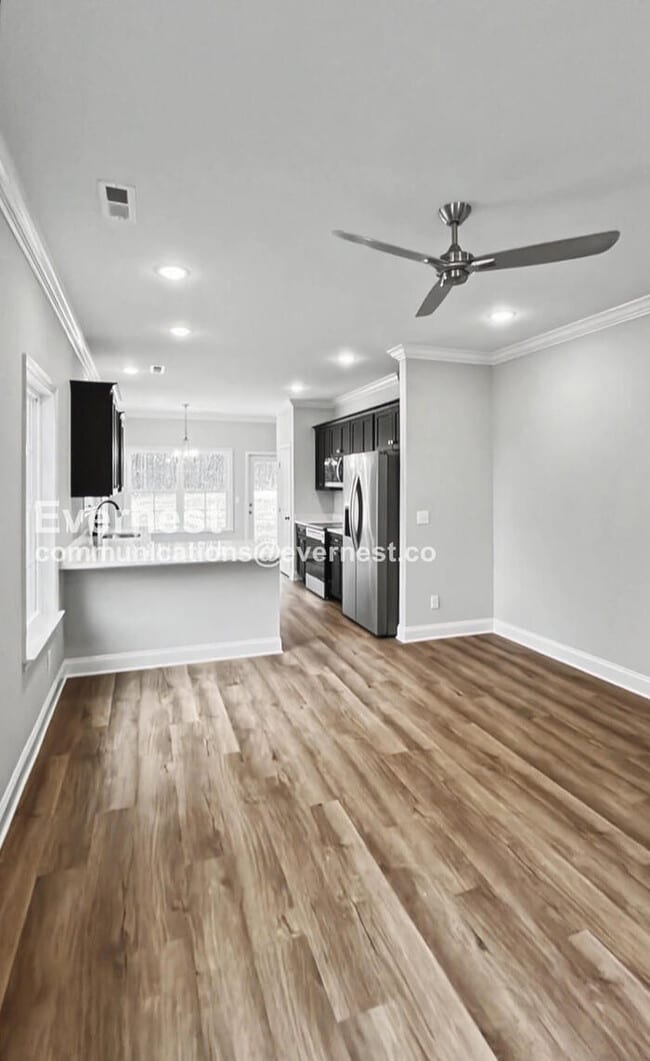 Photo - 4898 Fannon Dr