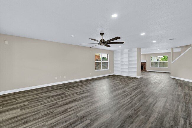 Photo - 6205 Winnebago Ct