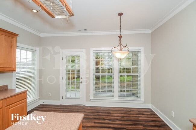 Photo - 209 Nottingham Dr