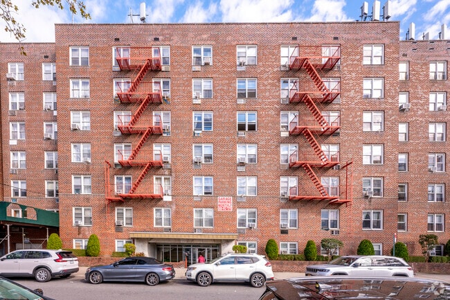 Photo - 2685 Homecrest Ave