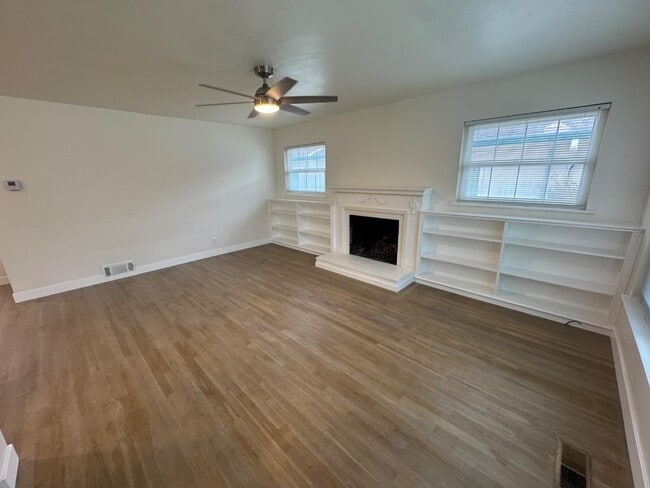 Photo - 429 Larkin St