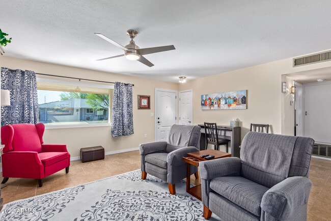 Photo - 10831 W Tropicana Cir