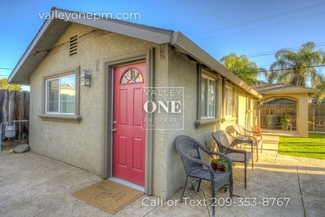 Photo - 1404 1/2 Teresa Street-