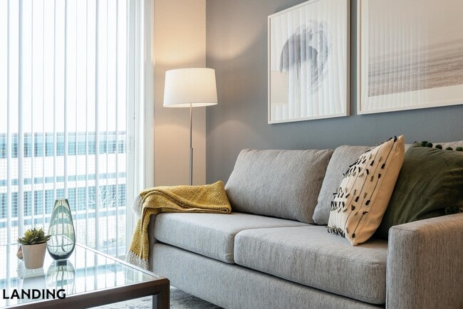 Photo - 501 Sarah Deel Dr Unit 08-812