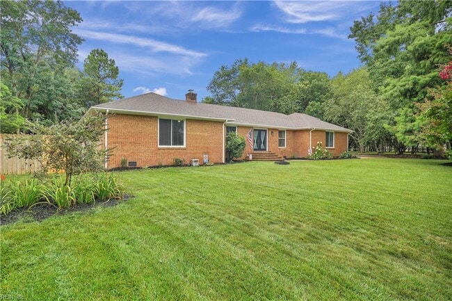 Photo - 1780 Valhalla Arch