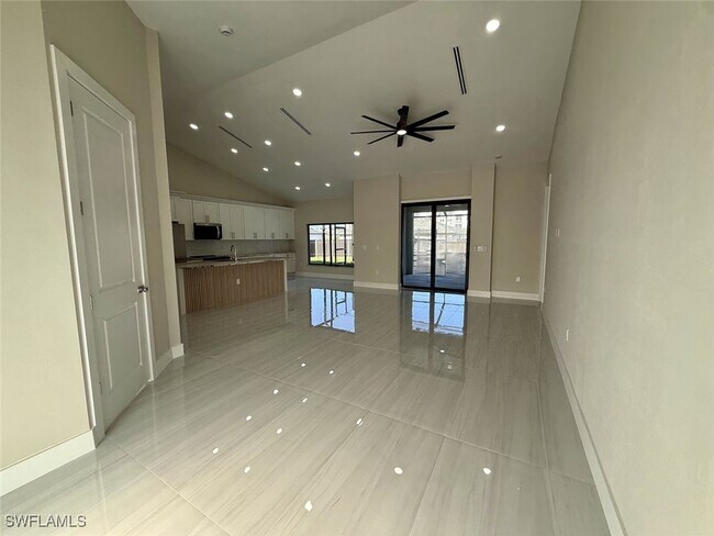 Photo - 607 NW 8th Terrace House