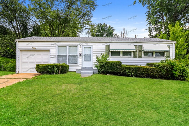 Building Photo - 9900 Gloucester Dr Rental