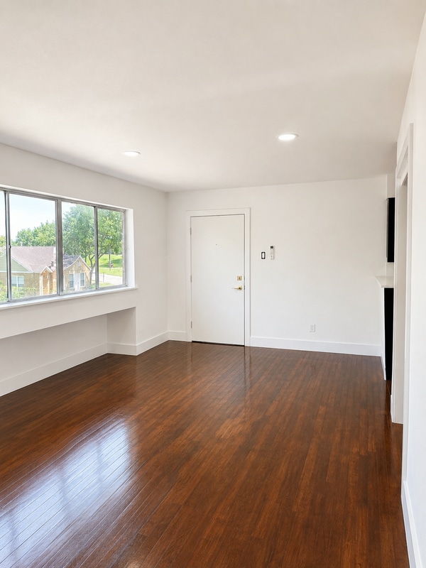 Building Photo - 2712 Oakcliff St