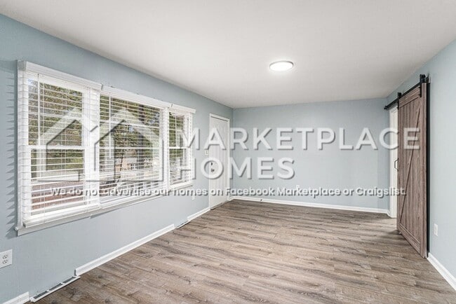 Photo - 9206 Blackwell St