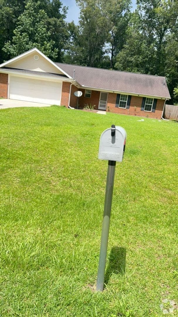 Building Photo - 3 bed / 2 bath home in Midway