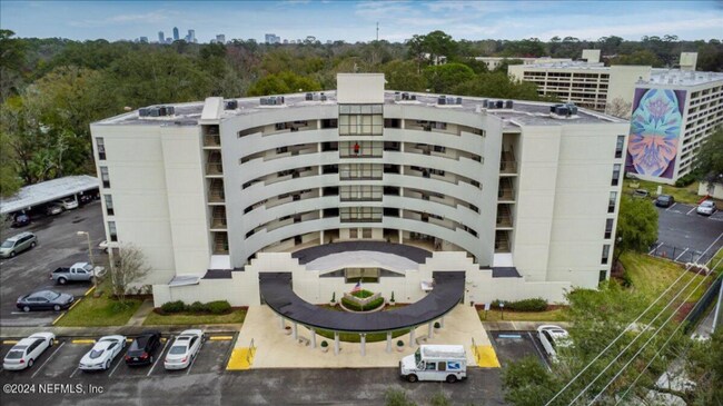 Photo - 1071 Edgewood Ave S Unidad 104