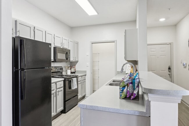 Photo - Grove on Southlake