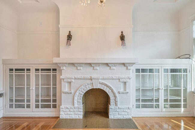 Photo - 1142 Pacific Ave