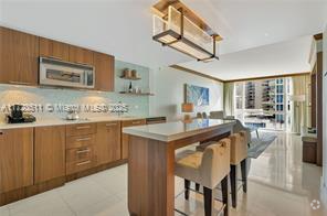 Building Photo - 6801 Collins Ave Unit # 813 Rental