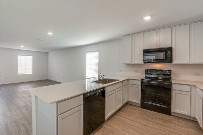 6301 Whimbrel Wy