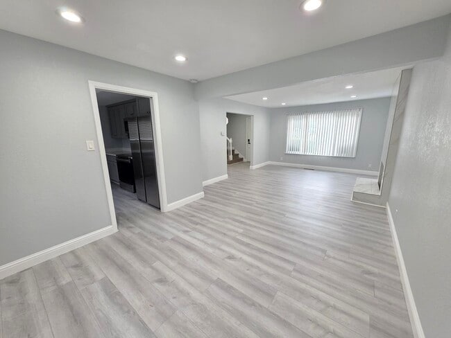 Photo - 1040 Gatter Dr