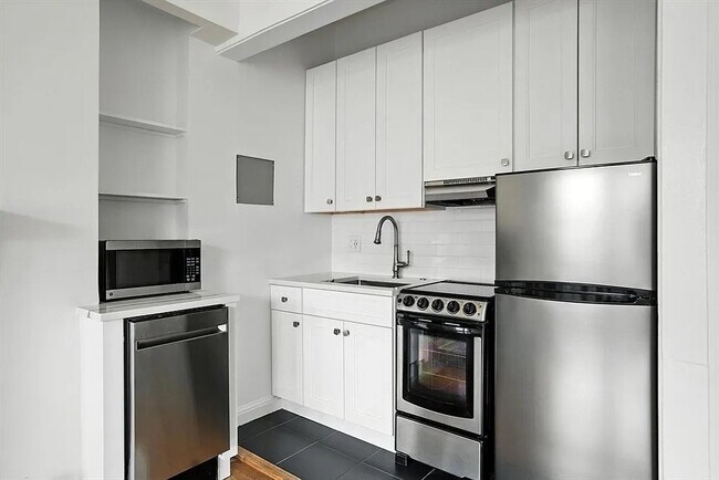 365 Marlborough St Unit 5