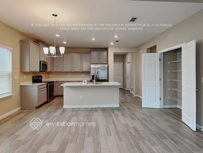 Photo - 7942 Thyme Trl