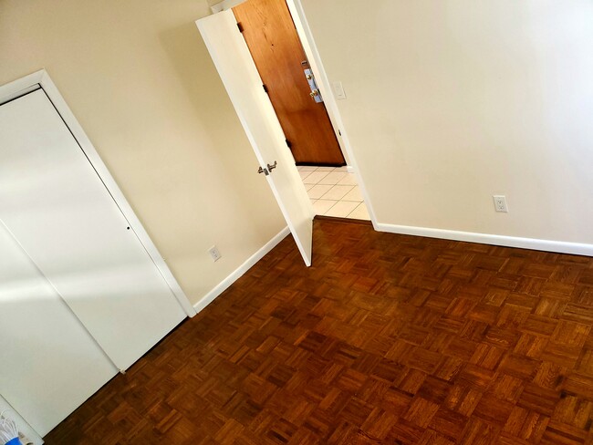 3 Hackensack St Unidad Bergen county Wood-ridge NJ