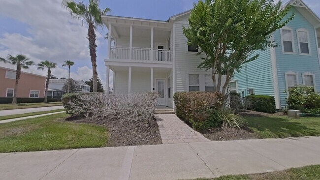 Home with water views in Patriots Landing - Home with water views in Patriots Landing