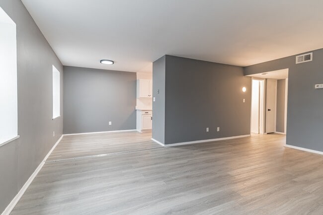 Abelia Square Living Room - Abelia Square