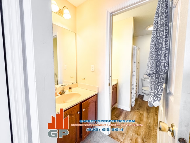 Photo - 267 Eastview Cir