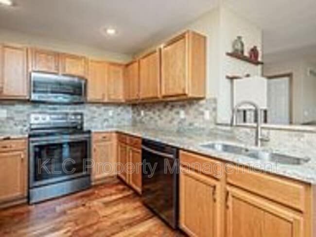 Photo - 9465 Wilson St