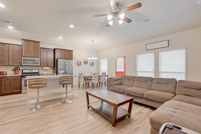 Photo - 19823 Rojo Rock Ln