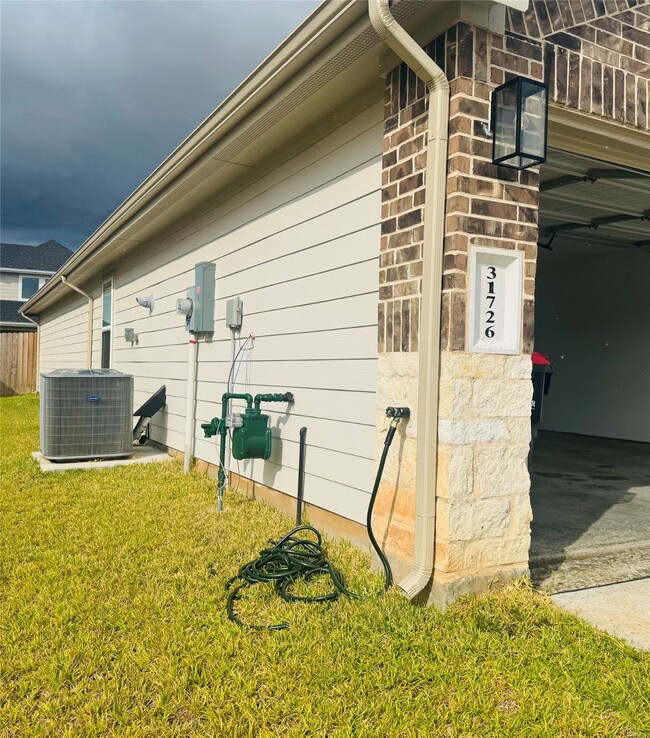 Photo - 31726 Sutton Mdws Ln