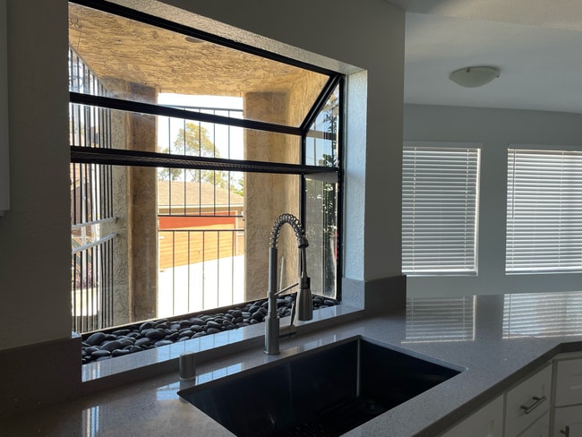 Photo - E St Condo