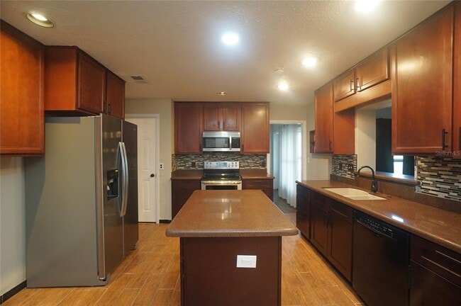 Photo - 3603 S Belcher Dr