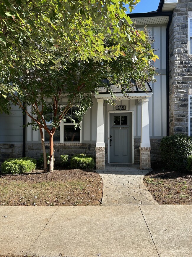 235 Capstone Dr Unit 0