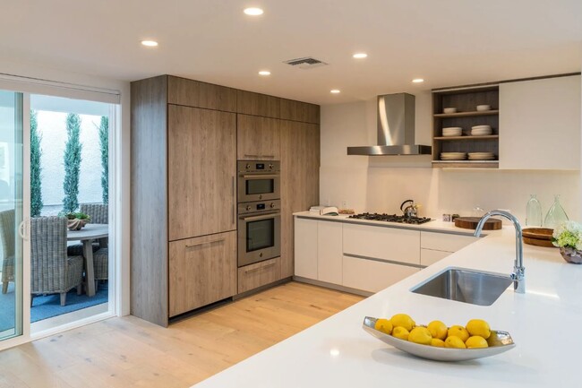 Cavalleri Malibu - Cavalleri Malibu Apartments