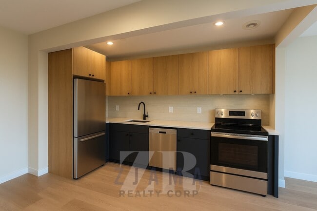 Building Photo - 1584 Fulton St Rental