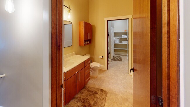 Photo - 625 St Joseph St Unidad 205