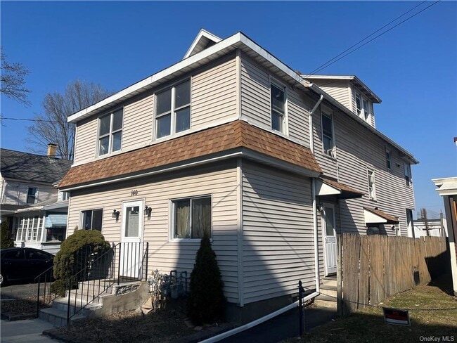 Photo - 140 Smith Ave Unit 2