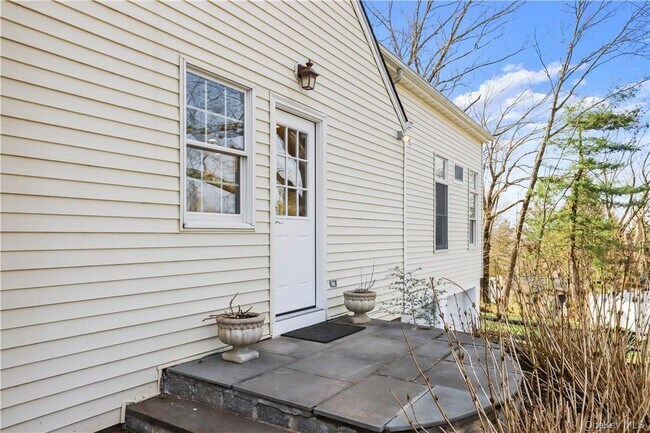 Photo - 152 Forest Dr