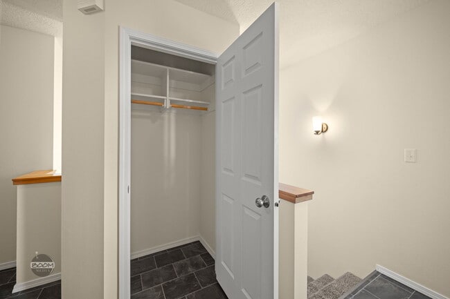 Photo - 11440 Dawn St