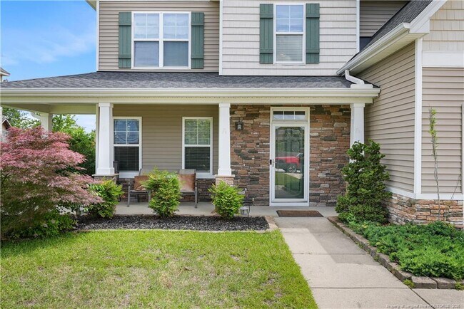 Photo - 415 Highgrove Dr