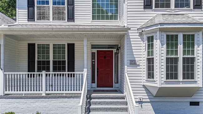 Photo - 717 Lantern Pl