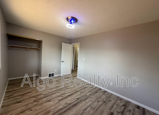 Photo - 8233 Douglas Ln N