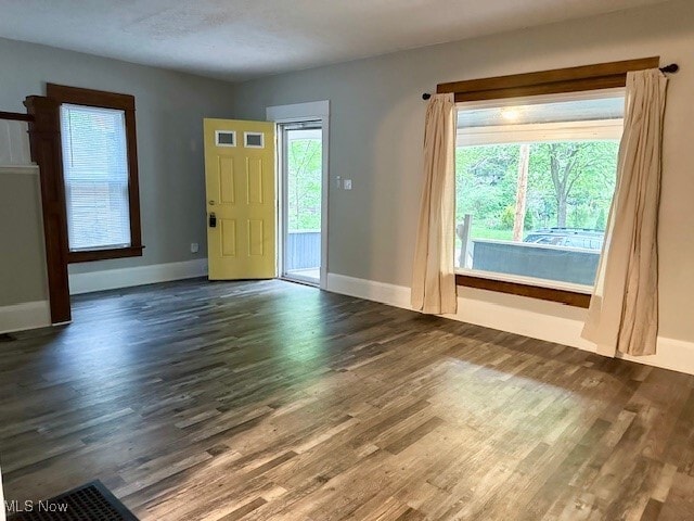 Building Photo - 39 Everett Ave