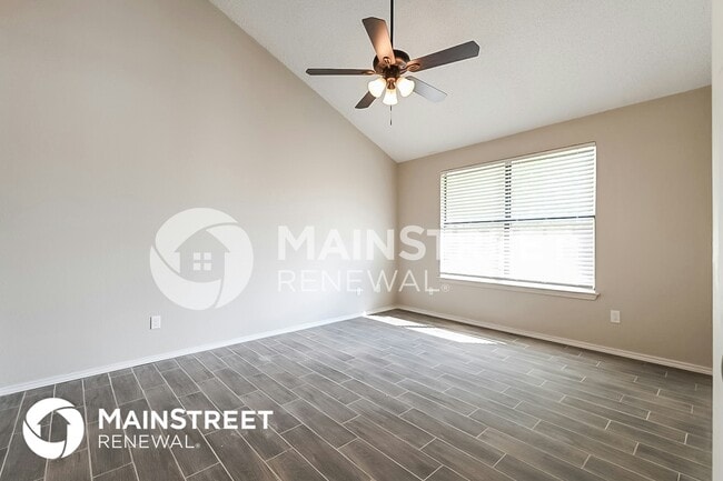 Photo - 711 Meadowcreek Ct
