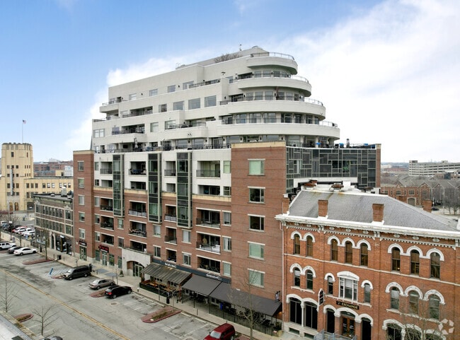 Photo - 329-337 Massachusetts Ave Apartments